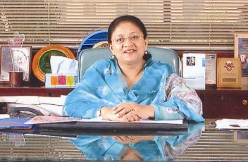 Ms. Seema Mughal - Vice-Chancellor, Greenwich Univeristy